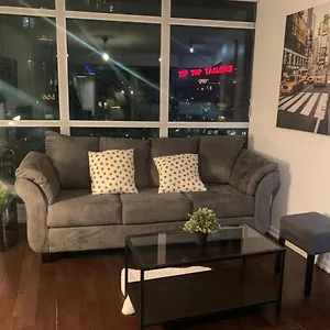 Appartement Downtown 2 Bedroom Families Only Sleeps 5