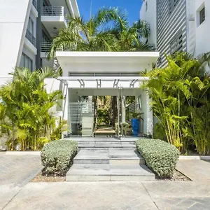 https://lumina-at-palms-in-punta-cana-village.comcaribbean.com