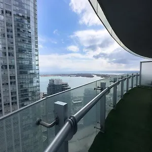 Luxury 2 Bedrooms With Lakeview Cn Tower Entertainment District Rogers Centre , Toronto Kanada