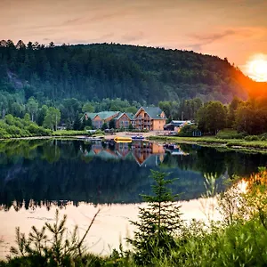 Du Vieux Moulin - Luxurious 4*, Sainte-Emelie Канада